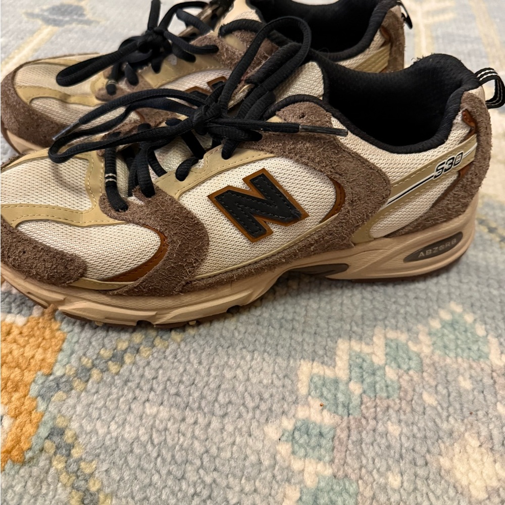 New Balance 530 Sneakers in Beige and Brown